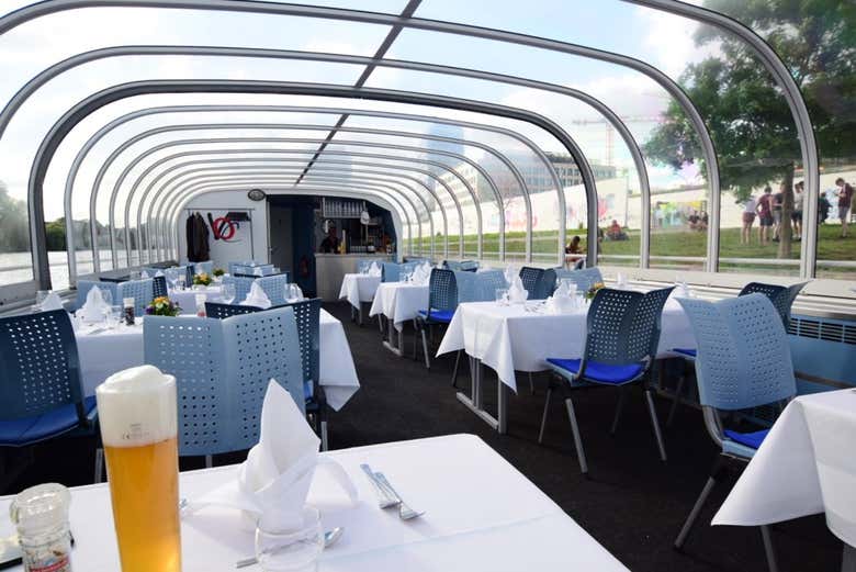Cruise ship restaurant