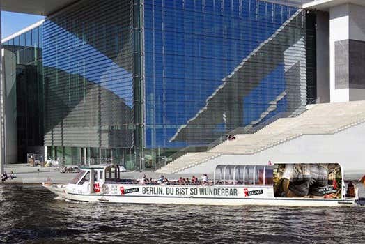 Sail along the Spree River